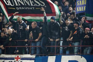 Die IHS präsentierten sich noch vor wenigen Jahren sogar im Stadion von Inter Milano in Hammerskin-Kluft, als Teil der Ultra-Gruppe «Irriducibili» - Screenshot Facebook